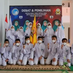 Debat dan Pemilihan Ketua dan Wakil Ketua OSIS SMP Islam Al Azhar 50 Sragen Masa Bakti 2021/2022